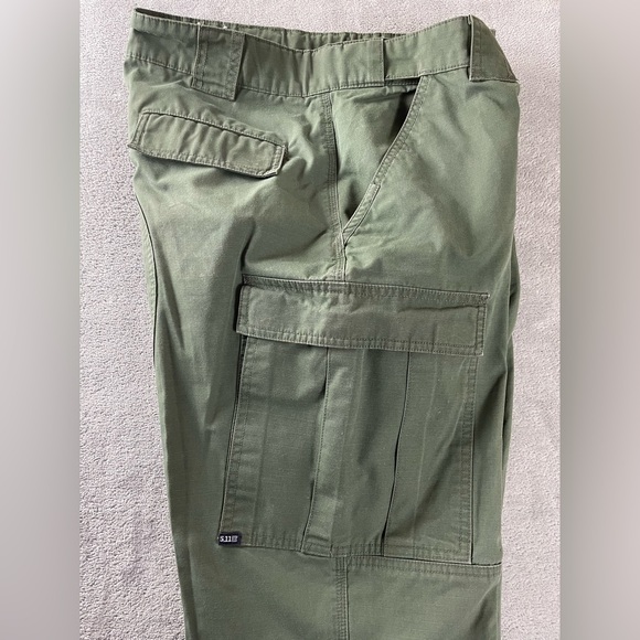 511 Tactical Pants Mens Large Green Cargo Utility About 36x30 Hole In One Pocket - Picture 12 of 16
